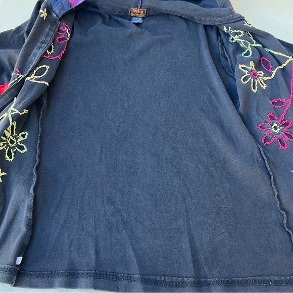 Vintage Rising International Hoodie
Rainbow Floral Patchwork Women Size … - Picture 7 of 9